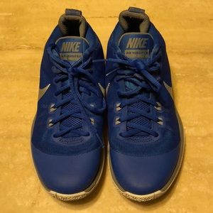 Nike Air Versatile Vintage Size 7.5 Blue